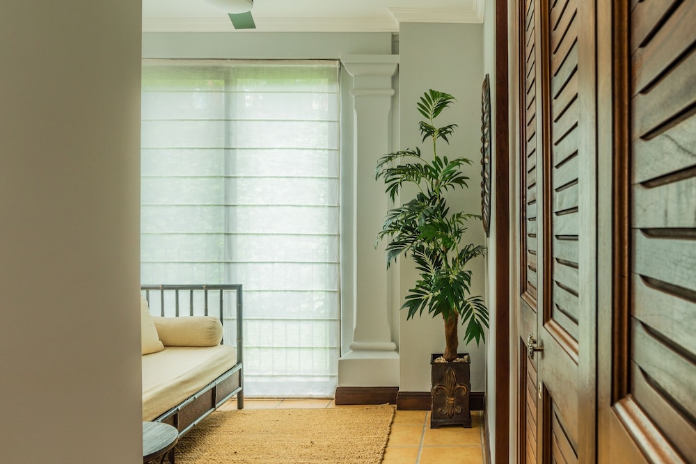 Bougainvillea 8103 - Luxury Apartment