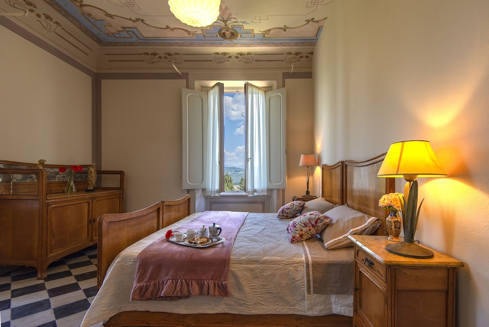 Double or Twin Room, Hill View
