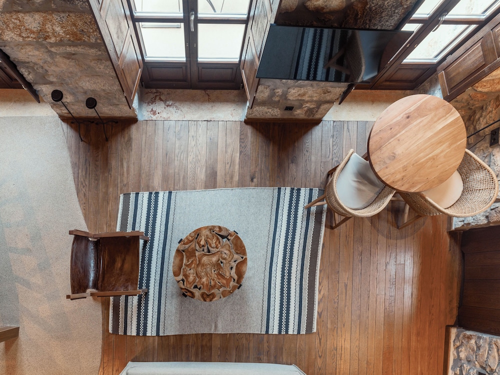 Superior Loft Suite with Balcony and Sea View photo 2