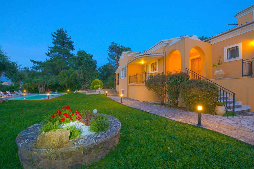 Villa Spyrelia in Dassia, Billede 19