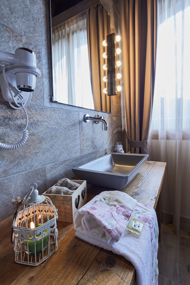 Superior Double Room - Photo 5