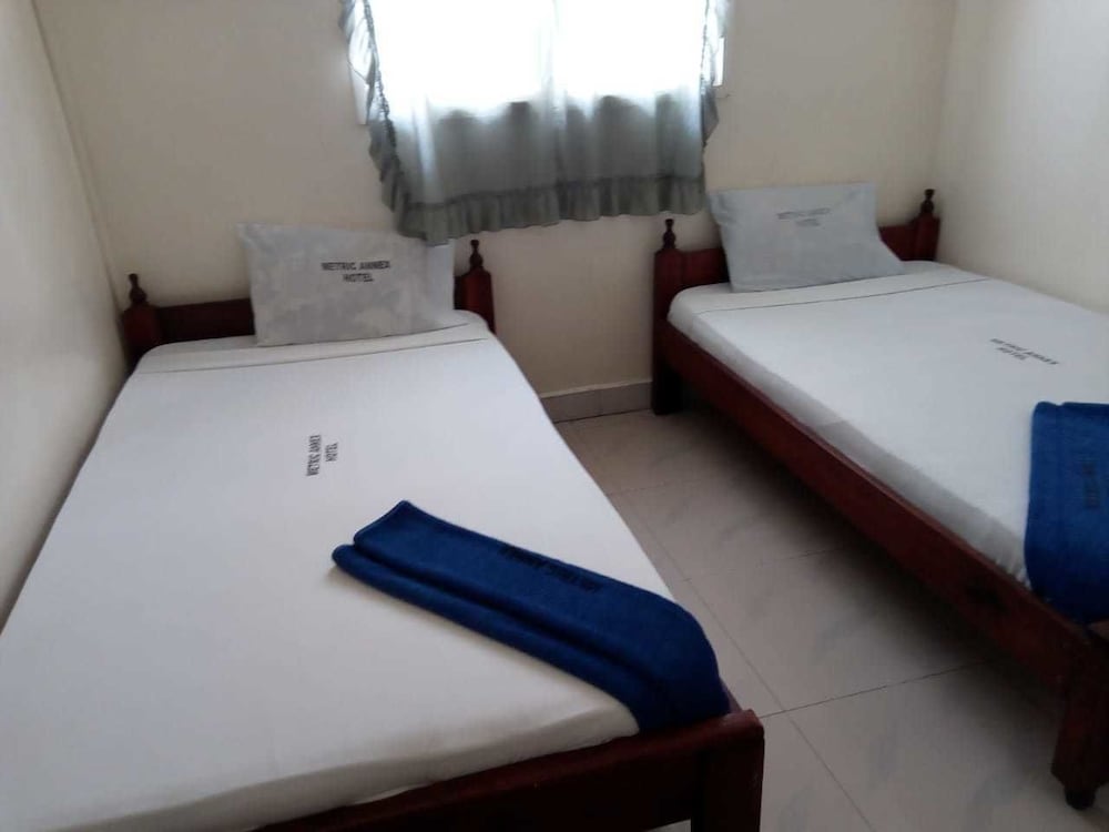 Standard Triple Room, 3 Twin Beds, Non Smoking, City View
