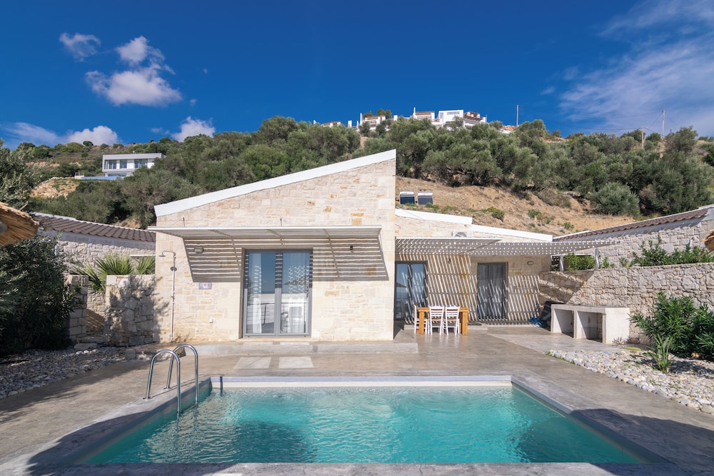 Villa, 2 Bedrooms, Private Pool, Sea View photo 1