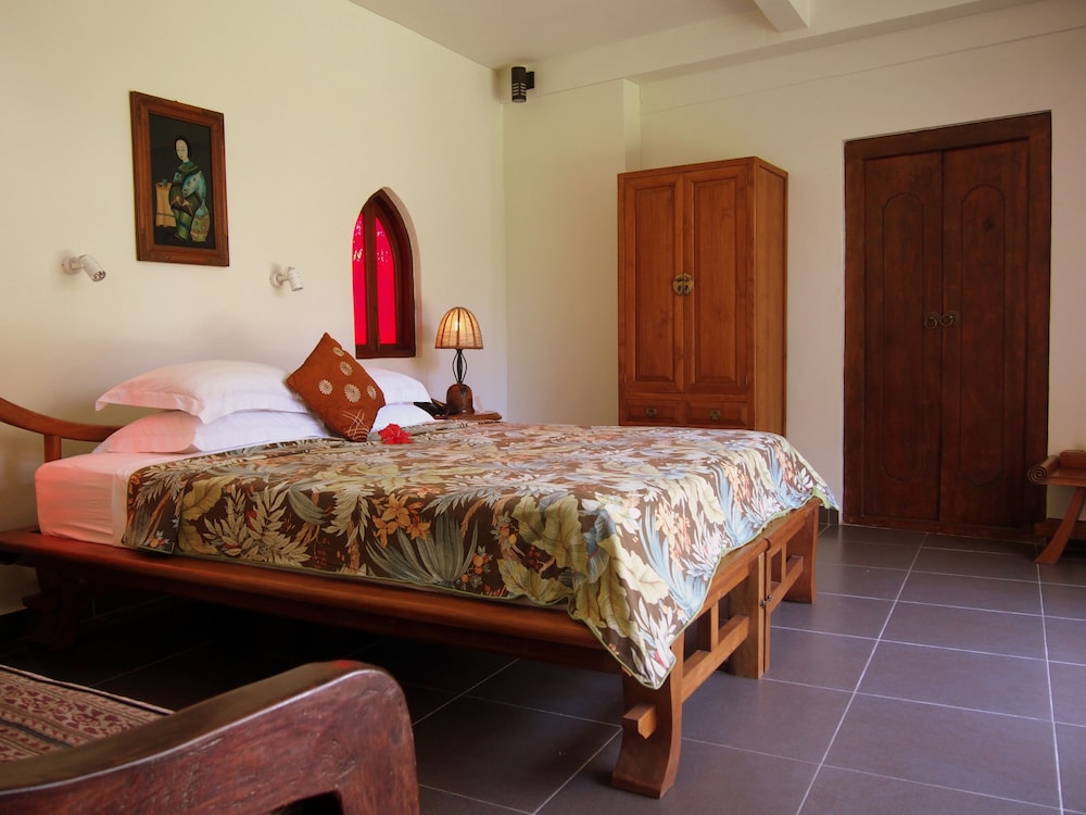 Two Bedroom Villa with Garden View - Photo 1