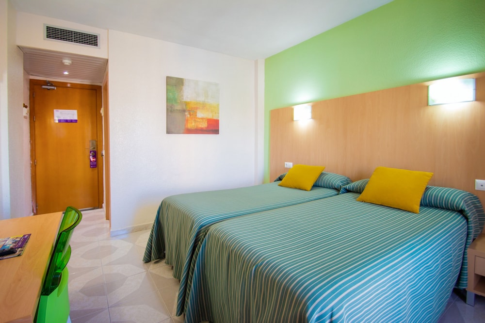 Double Room Single Use, Balcony, City View photo 2