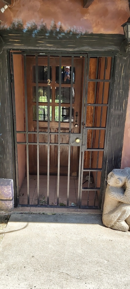 Family House, 2 Bedrooms, Kitchen, City View
