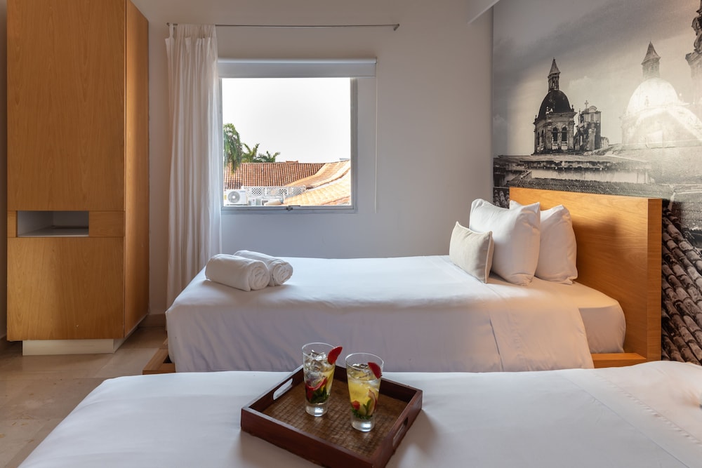 Premium Twin Room, 2 Twin Beds photo 3