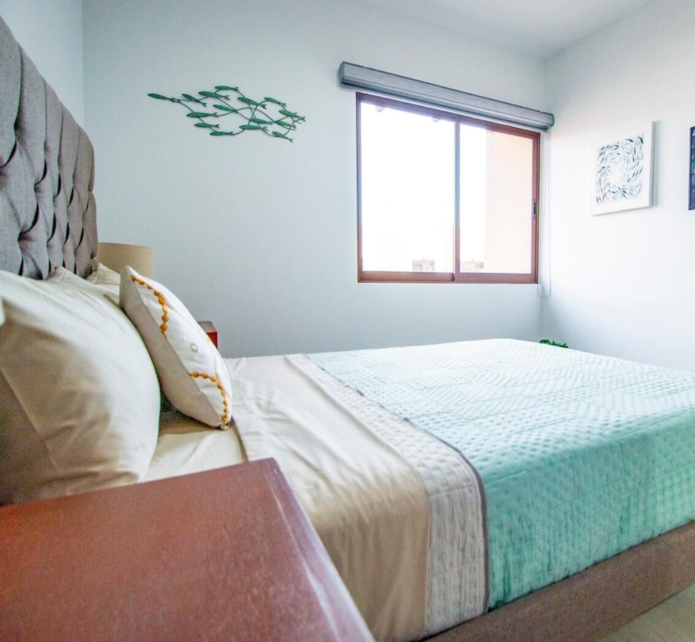 Superior Apartment, 1 Queen Bed with Sofa bed, Pool View photo 1