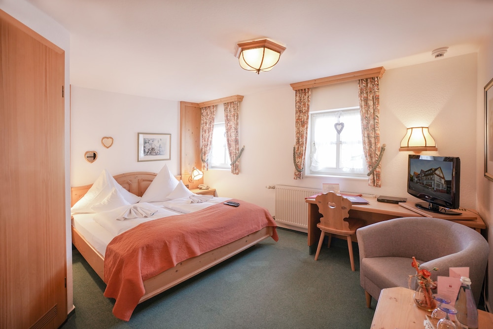 Classic Double Room photo 3