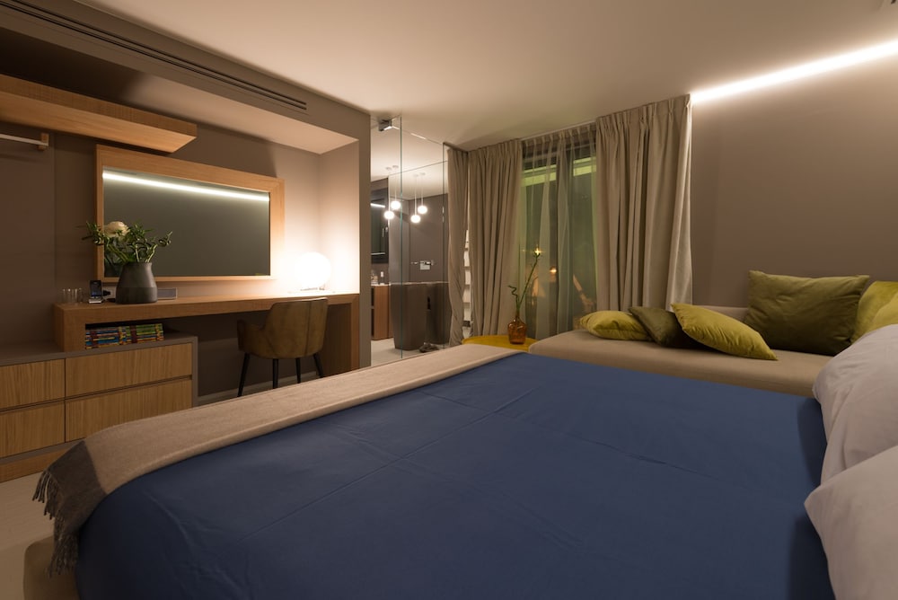 Executive Triple Room photo 1