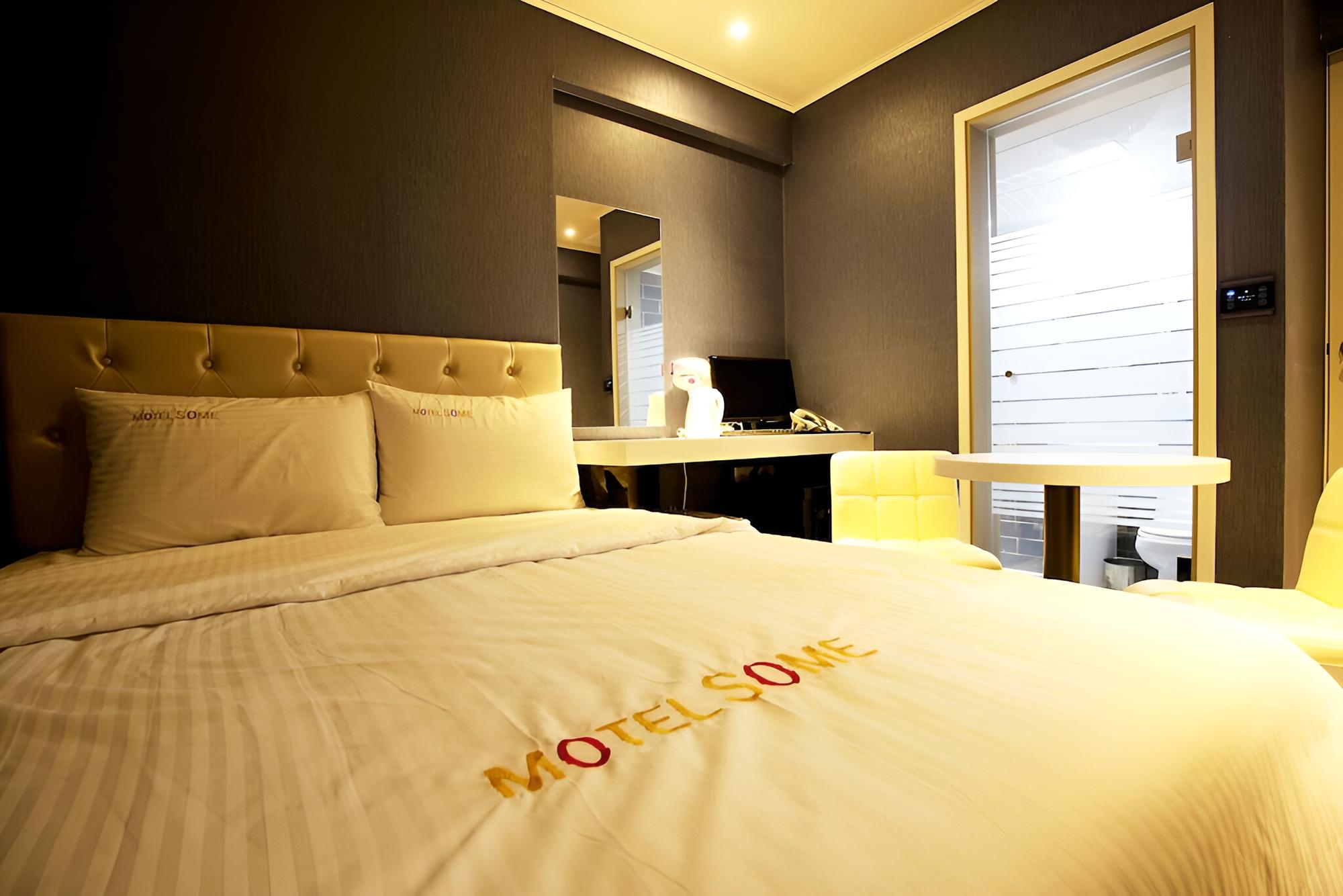 Room (Standard Room) photo 3