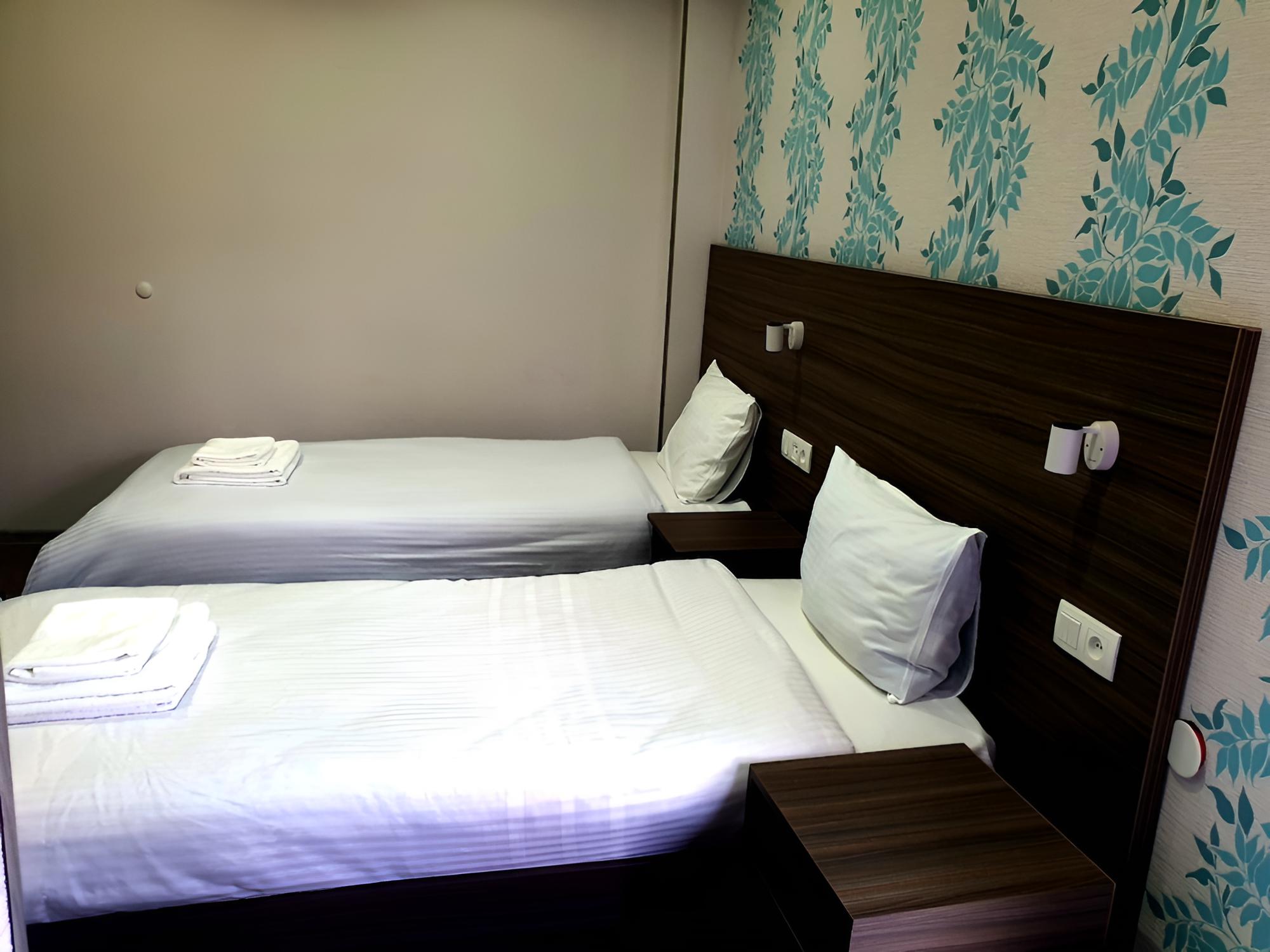 Standard Twin Room photo 1