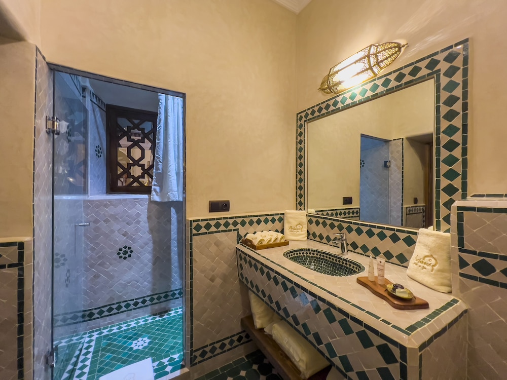Classic Double Room - Photo 6