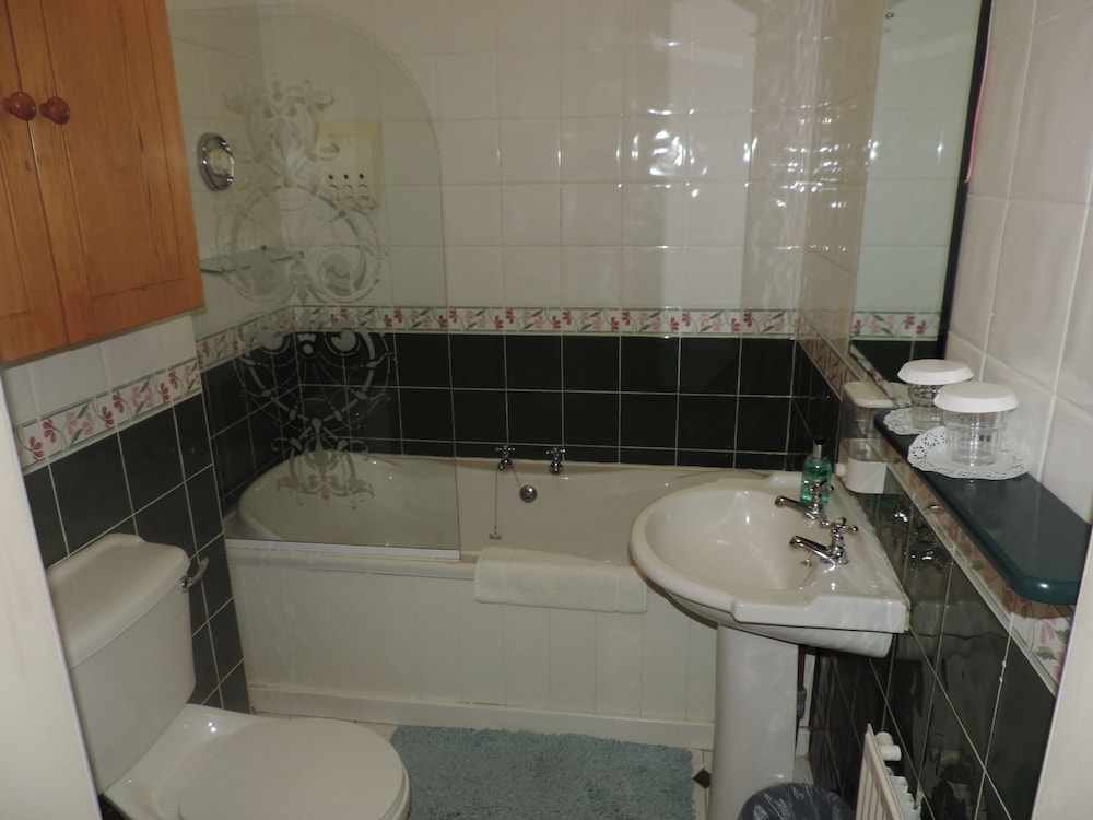 Triple Room (Breakfast included) photo 2