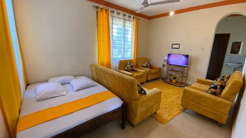 Comfort Apartment photo 2