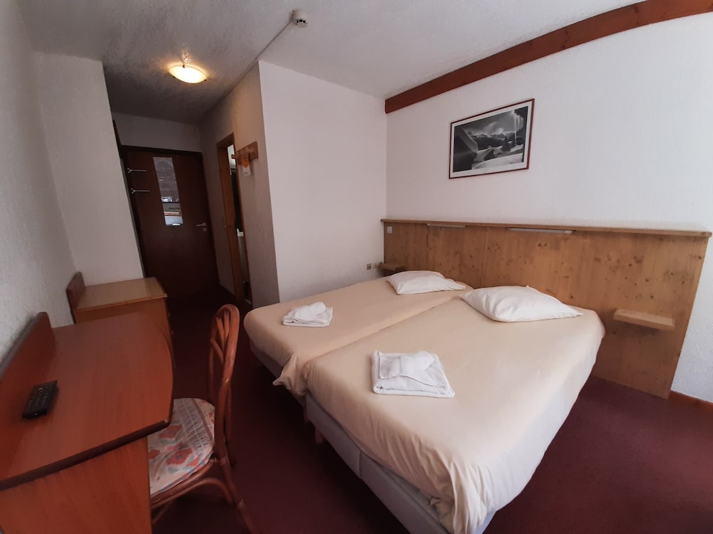 Classic Double Or Twin Room - Photo 1