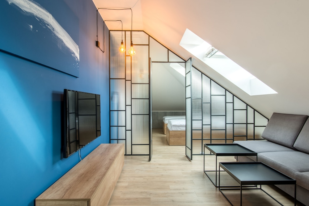 Comfort Apartment - Photo 3