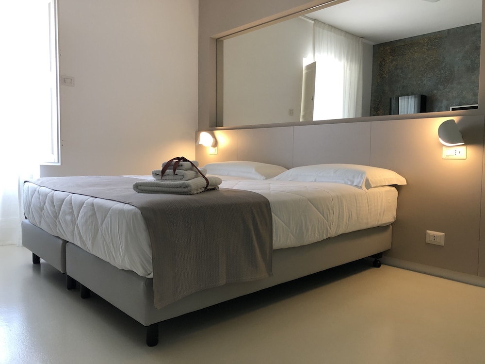 Double Room Single Use