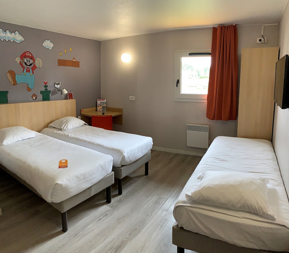Triple, 3 single beds