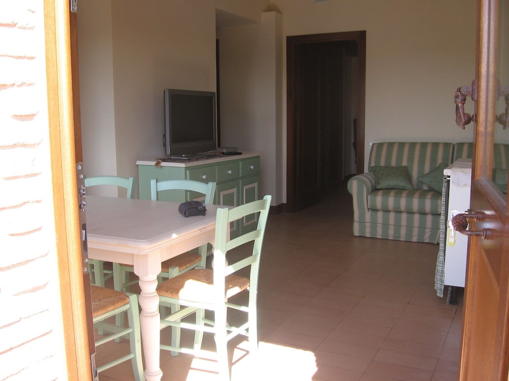 Apartment, 3 Bedrooms, Valley View (Sargano) photo 3