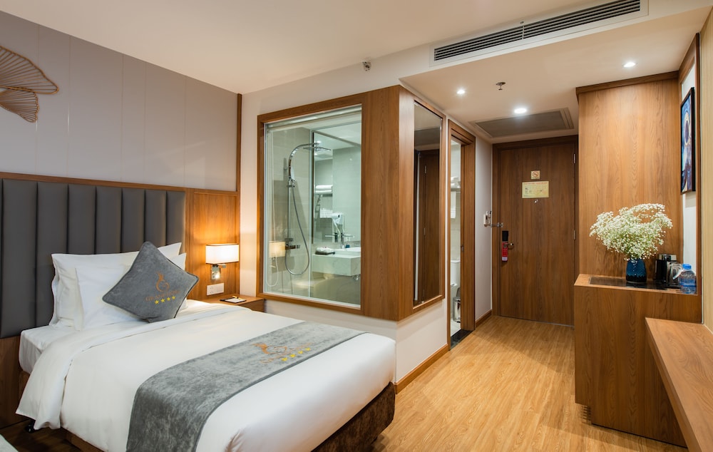 Deluxe Room with Double Bed - Photo 5
