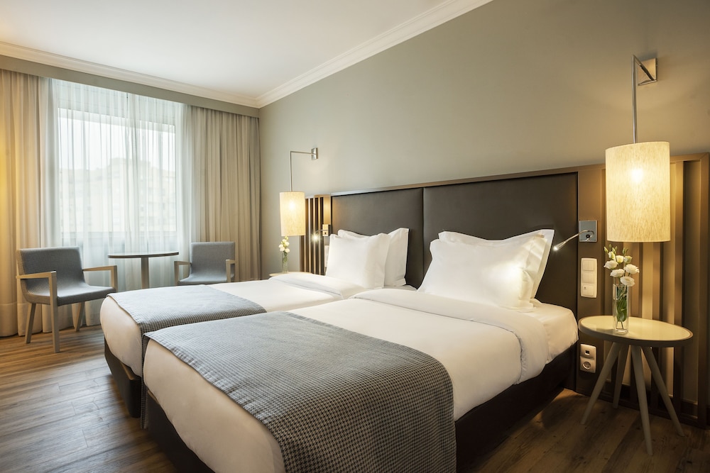 Comfort Twin Room - Photo 11