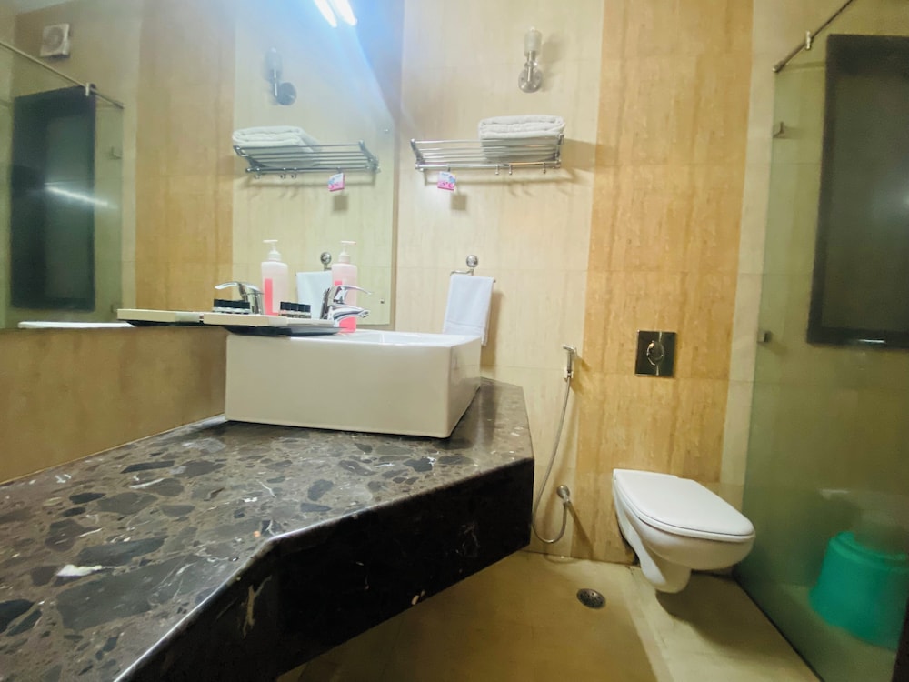 Executive Room photo 2