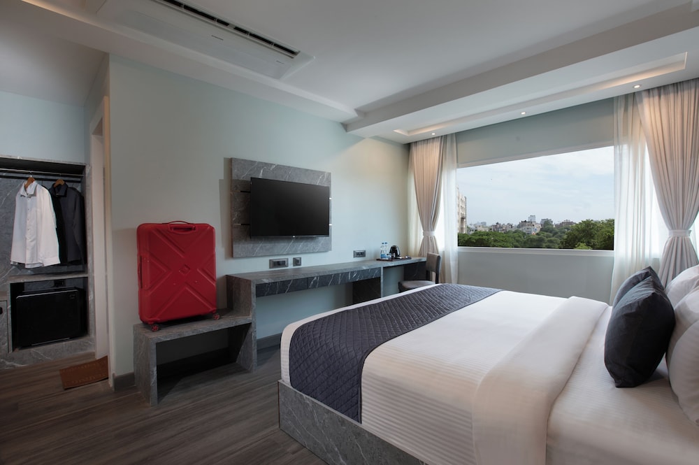 Executive Double Room - Photo 7