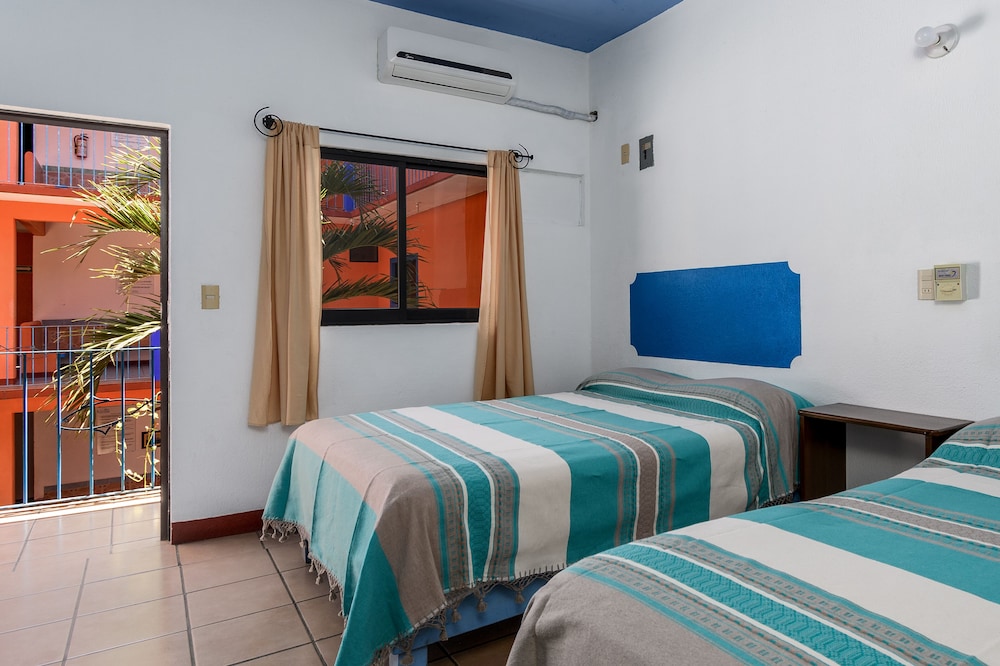 Comfort Quadruple Room - Photo 4