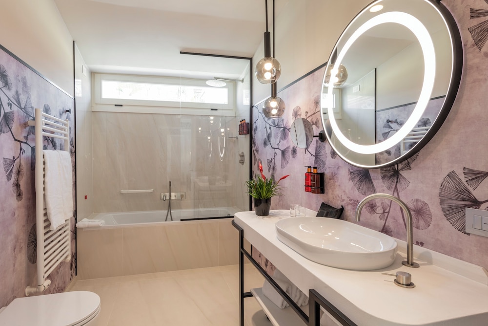 Exclusive Room (Colosseo Terrace) thumbnail 6