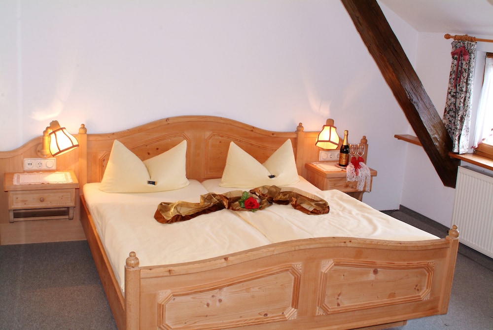 Double Room (Modern) photo 2