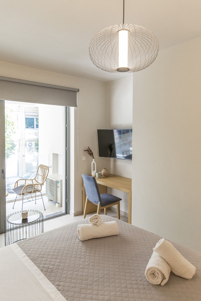 Signature Studio, City View photo 3