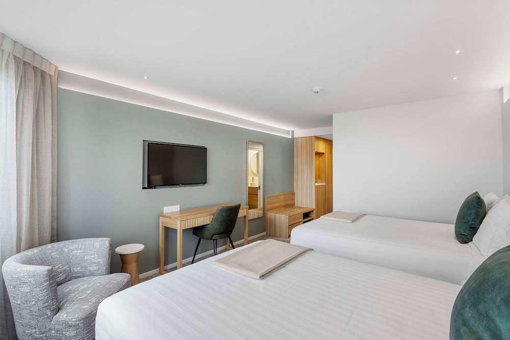 Room, 2 Double Beds, Non Smoking (Upgrade) photo 3