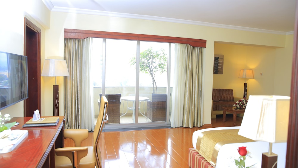 Junior Suite - Photo 9