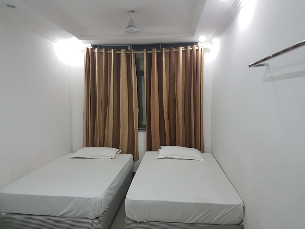 Standard Double Or Twin Room photo 3