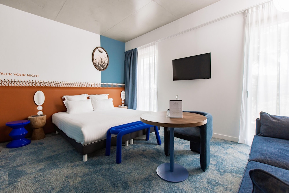 Premium Room - Photo 1