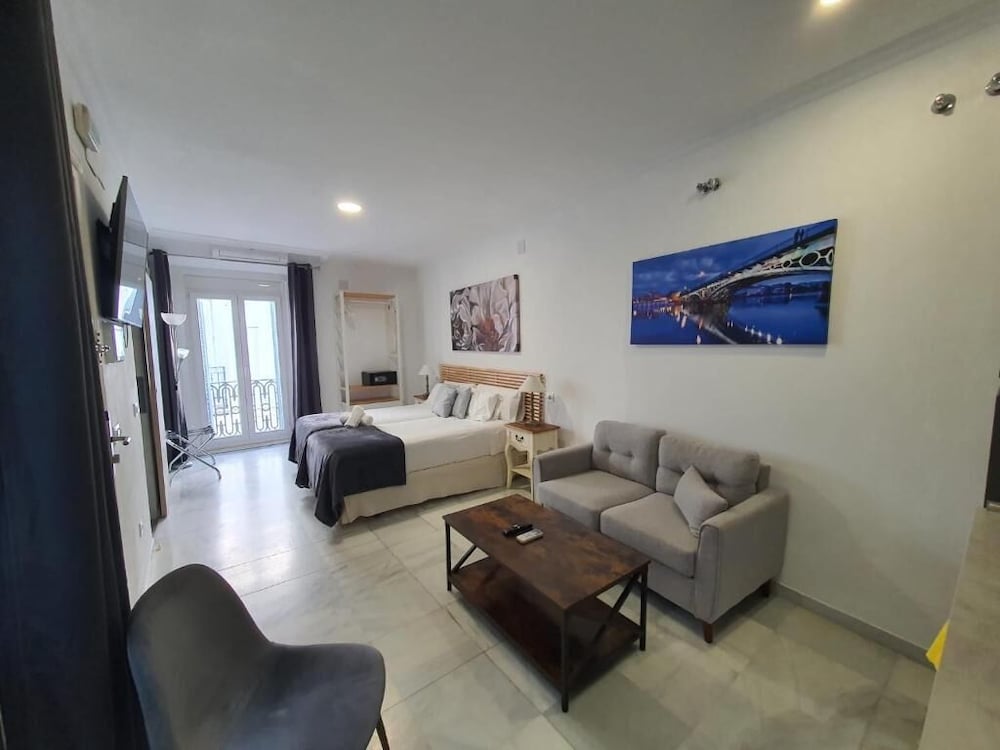 Double Apartment - Photo 4