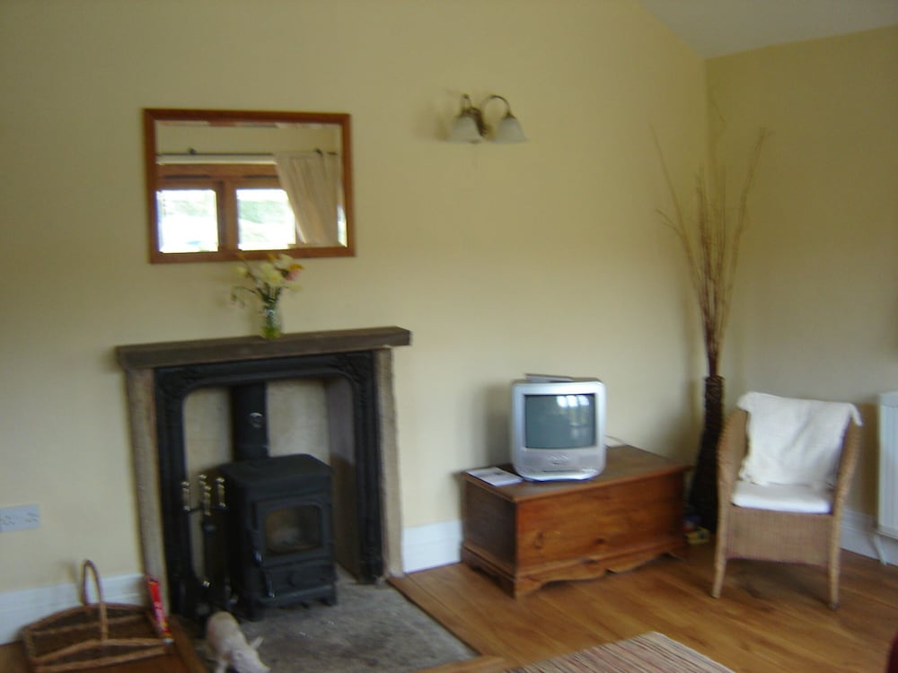 Cottage, Ensuite (Irishman's) photo 3