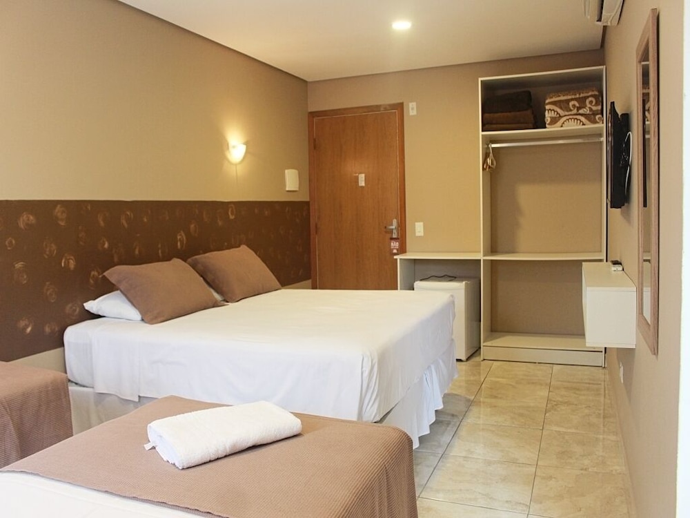 Premium Quadruple Room - Photo 2