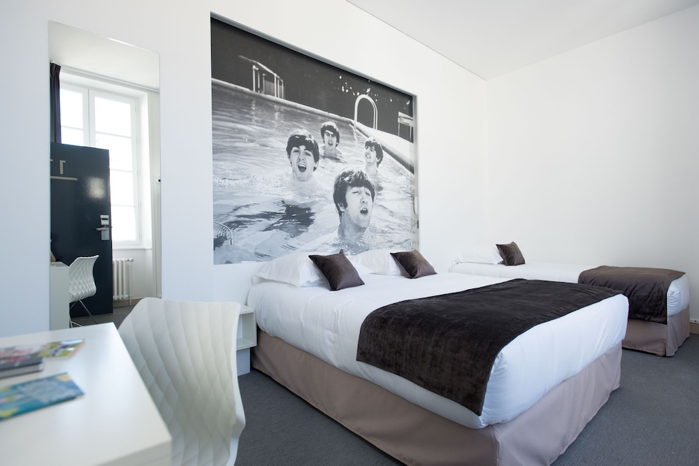 Superior Quadruple Room photo 2