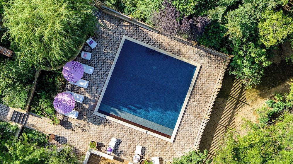 Superior Villa, Garden View (Le Manoir) photo 3