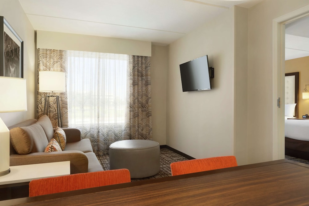 Suite, 2 Queen Beds, Accessible, Bathtub photo 3