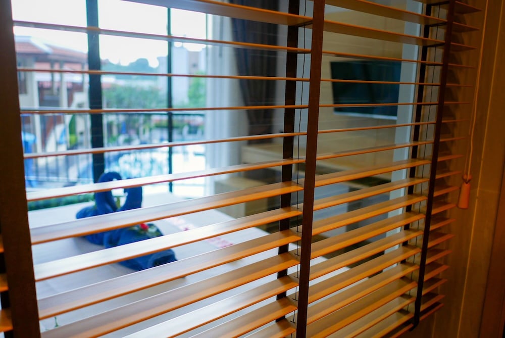 Cozy Pool View Room - Photo 7