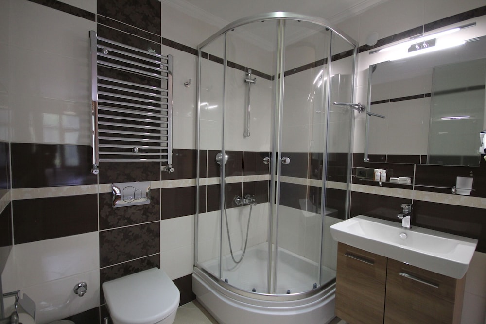 Deluxe Triple Room photo 2