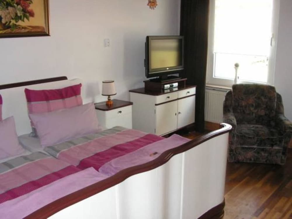 Apartment (2) photo 1