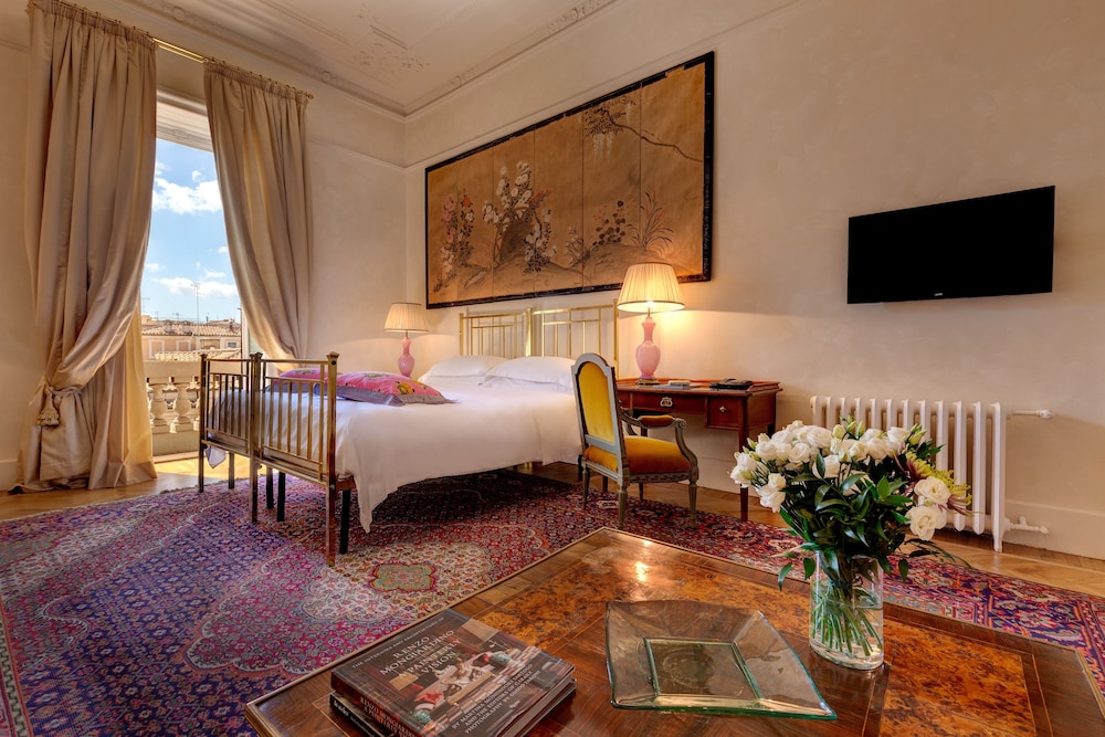 Plaza Suite photo 2