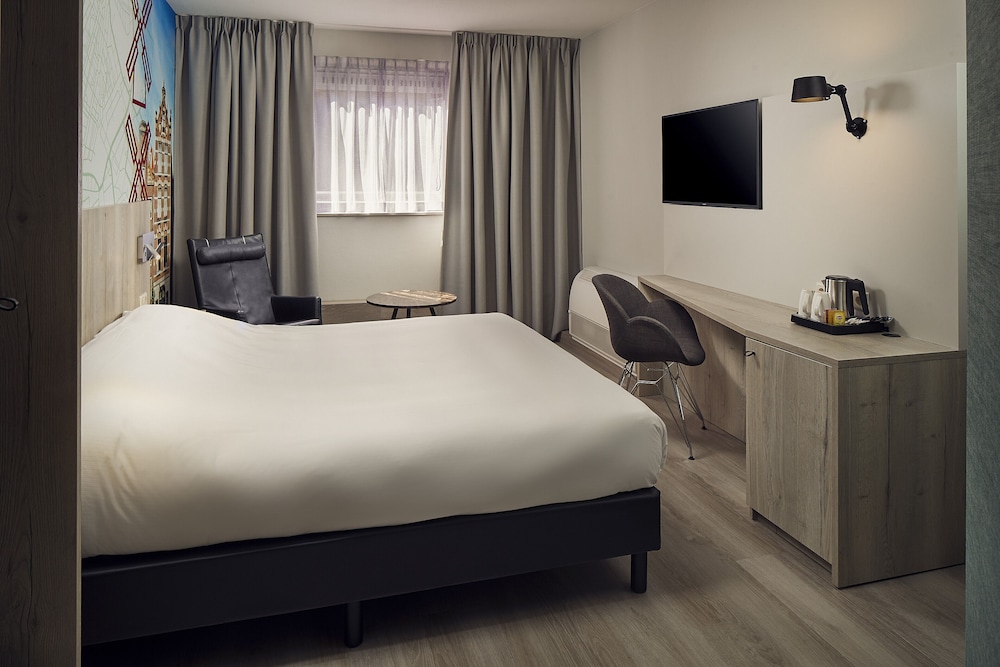 City Double Room, 1 King Bed photo 1