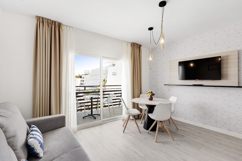 Suite (2 adultos) - Photo 1