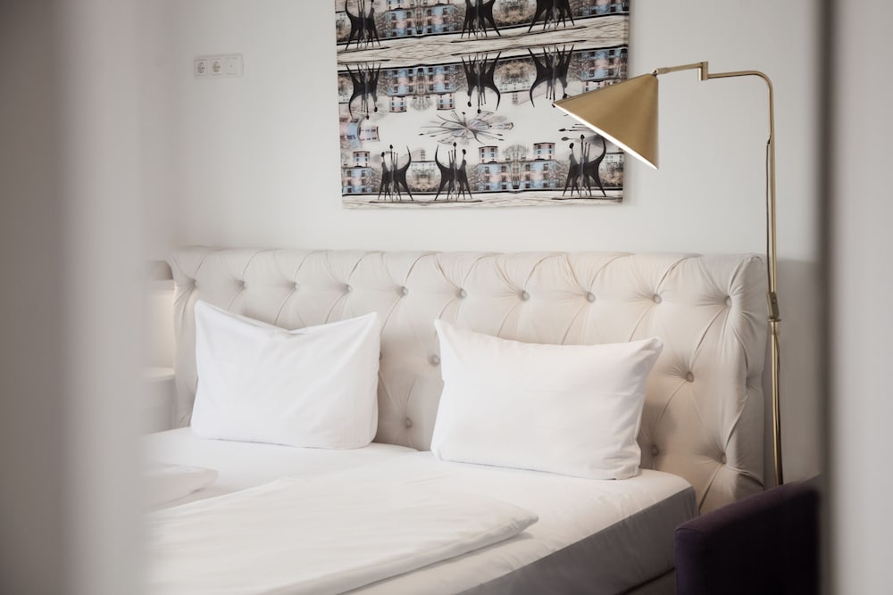 Comfort Double Room, Balcony - Photo 18