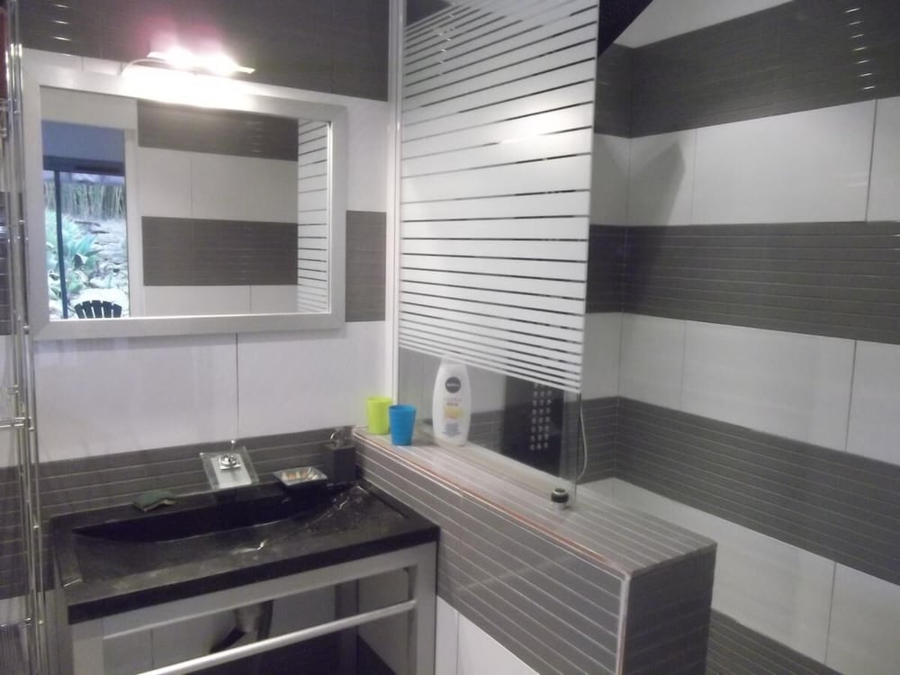Superior Triple Room photo 2
